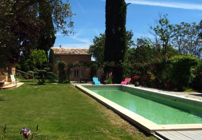 villa à Cotignac - Le 8 Clos, superbe domaine avec piscine privée à Cotignac